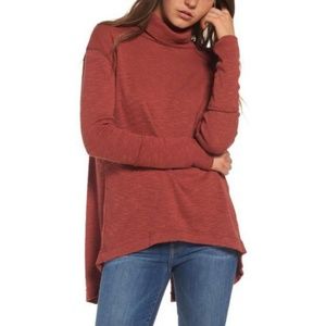 Free people split back turtleneck